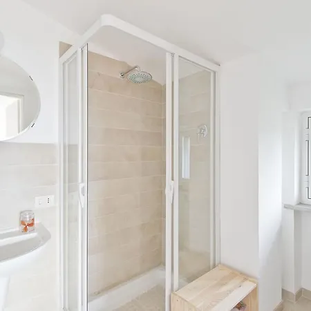 Guest house La Casa Sul Lago 3*